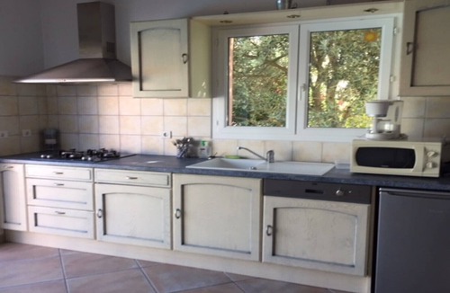 Sussargues Apartment | price nice flat T2 with swimming pool sector Montpellier between Sea and cevennes
