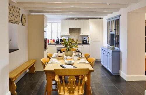 Boscundle House | Prideaux Farmhouse