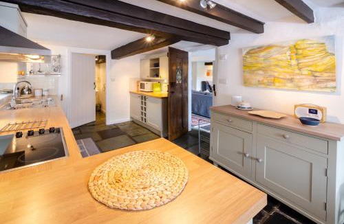 Chapel Stile House | Priest End, Chapel Stile