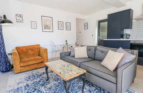 Belthorn House | Priestleys Retreat