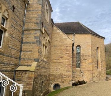 Daix Bed & Breakfast | Prieuré de Bonvaux