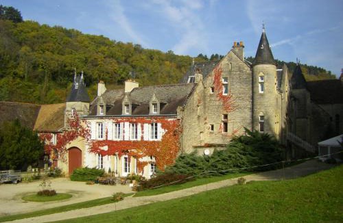 Daix Bed & Breakfast | Prieuré de Bonvaux