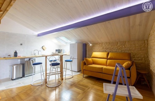 Pugny-Chatenod House | Prima - Pugny Chatenod