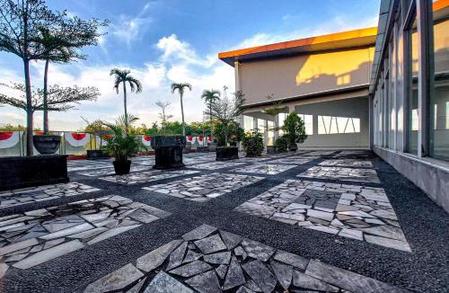 Sleman Hotel | Prima SR Hotel & Convention Yogyakarta