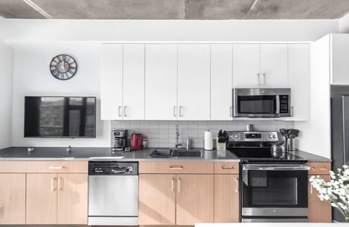 Five Points South Apartment | Prime 2BR Stay | Five Points & Nightlife 10th