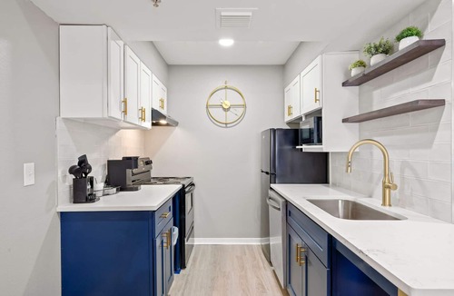 Garden Hills Apartment | Prime Buckhead Chic Condo in Atlanta