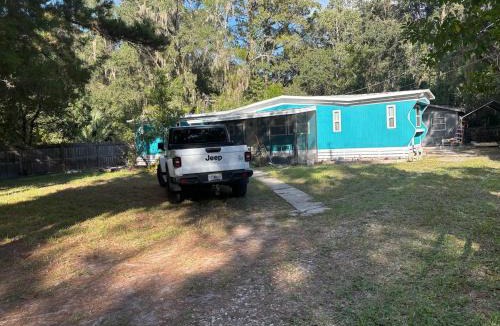 Crystal River House | Prime Crystal River location!