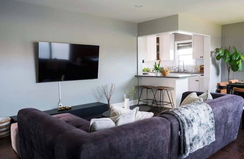 Del Rey House | Prime Culver City Home w/Backyard Oasis - 8 Min to Beach