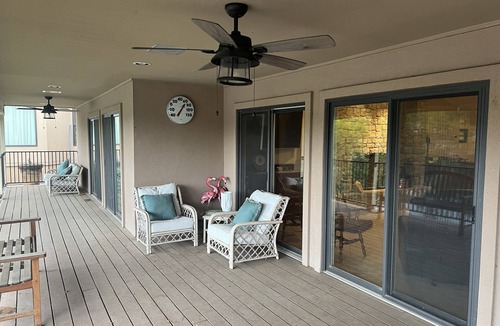 Horseshoe Bay House | Prime Eclipse location