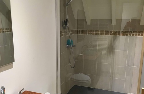 Saint-Sulpice-et-Cameyrac Villa | Prime location in a golfing community.