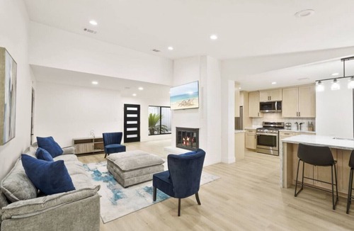 Woodlake - Briar Meadow House | Prime Houston Getaway w/Pool – Near Downtown