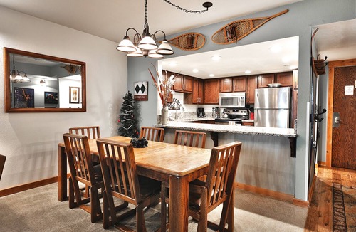 Downtown Park City Condo | Prime LOC-Town SKI Lift-Main Str- Hot Tub open 12 months/year-Heated Pool-WIFI-