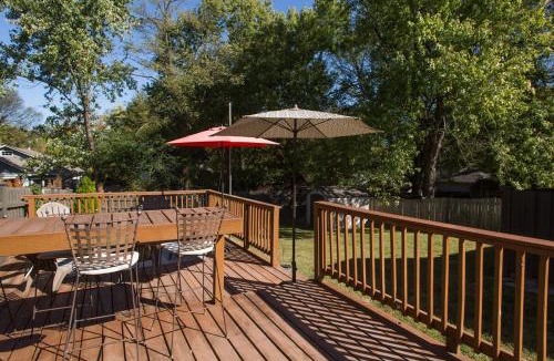 Eastwood House | PRIME Location 2 5 Miles From Downtown