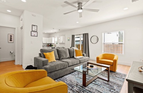 Denver Heights House | Prime Location! 2 KING Beds+Outdoor Fun+Grill