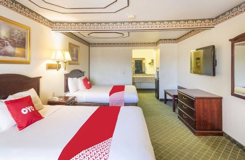 Three Rivers House | Prime Location, 4 Great Units w/Free Parking, Minutes to Tip's Park