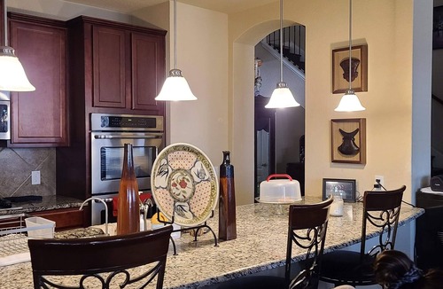 Cibolo House | Prime location between River Walk and New Braufels