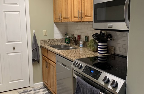 Clymer Condo | Prime Location! Clean 3 BDRM/3 FULL BATH. Next to MountainAdventures & MainLodge