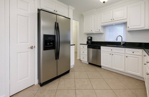 Indian Wells Villa | Prime Location! Cozy Villa Near Disney & More