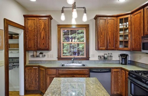 Red Wing House | PRIME LOCATION in Red Wing Historic district