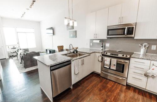 Norristown Apartment | Prime Location min from Philly & Transit -