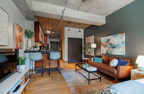 Athens Condo | Prime Location - Modern Studio - Walk Downtown Athens