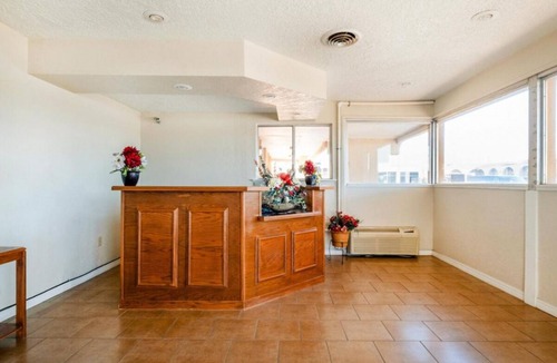 Elk City House | Prime Location! Near National Route 66 Museum, FREE Parking, 2 Comfortable Units