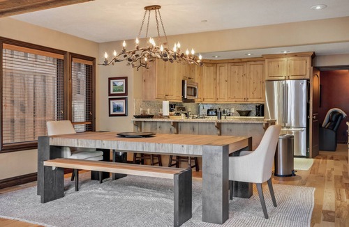 Deer Valley House | Prime location on Deer Valley Drive. Walk to Main, 3 Minute Shuttle to the Lifts!