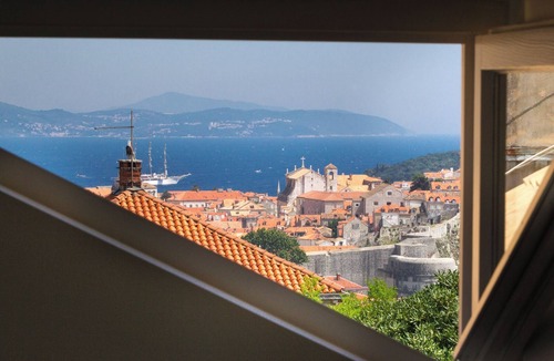 Pile Villa | Prime location! Owner-direct Garden Villa with top Services – Villa Orti
