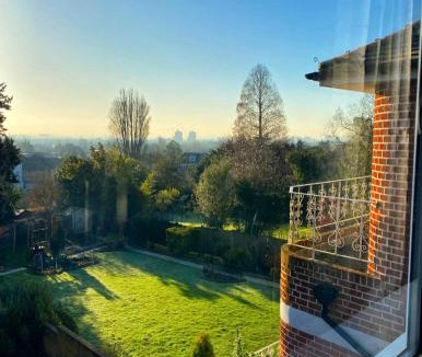 Hanger Hill House | Prime Location Wembley Stadium London