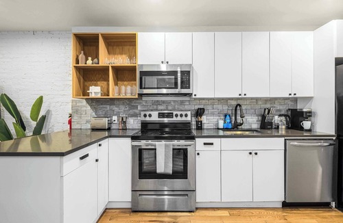 Bowery Apartment | Prime NYC Location 4BR Spacious Haven