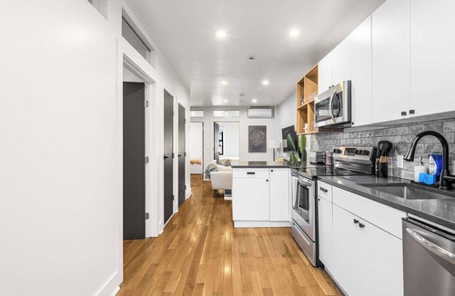 Bowery Apartment | Prime NYC Location 4BR Spacious Haven