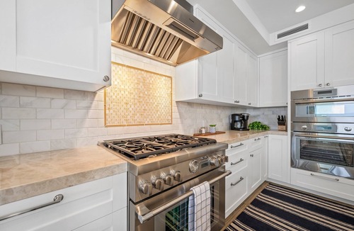 West Newport House | Prime Oceanfront Location