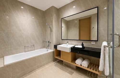 Mataram Hotel | Prime Plaza Hotel Mataram