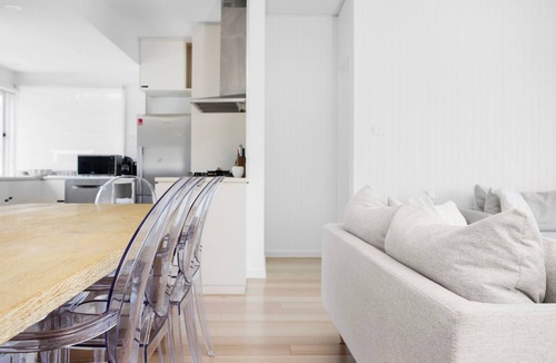 Gerroa House | Prime Position - Family Getaway