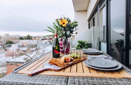 Windsor Apartment | Prime Prahran Property with Parking