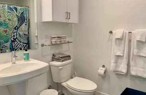 Roosevelt Hotel | Prime Roosevelt Contemporary Studio