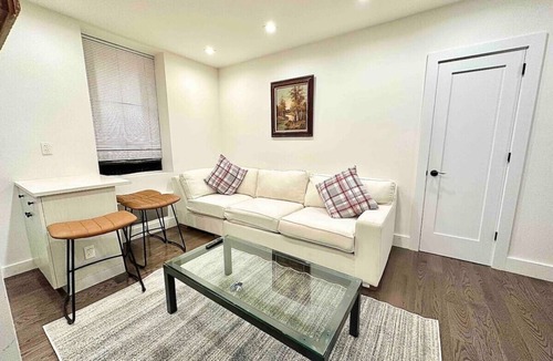 SoHo Apartment | Prime soho 2 bedroom