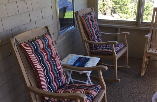 Rockwood House | Prime waterfront spot on Moosehead Lake