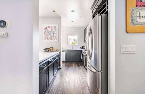 Norma Triangle Apartment | Prime West Hollywood Rooftop Oasis with Rooftop Deck