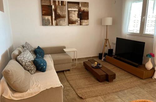 Almarda House | Primera Linea de Playa, Villa Conchita, con Salida al Mar