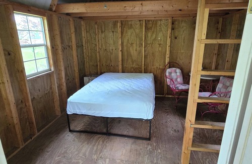 Winamac Cabin | PRIMITIVE CABIN #2 in Winamac