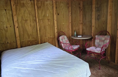 Winamac Cabin | PRIMITIVE CABIN #2 in Winamac