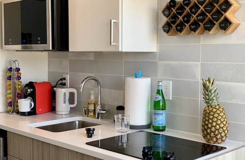 Miller Park Apartment | Primo Capitol Hill Studio