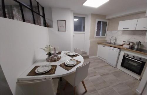 Bogny-sur-Meuse Apartment | PRIMO - Logement 4personnes