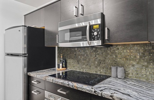 South Scottsdale Apartment | Primo Scottsdale Location w Heated Pool
