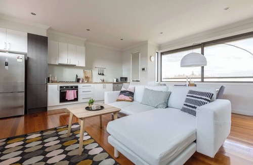 Brunswick East House | Primrose Chic Mid Century Style in Brunswick