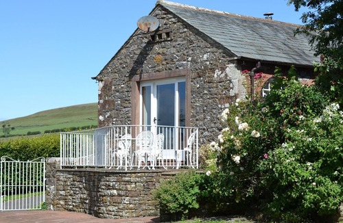 Ireby Cottage | Primrose Cottage - LPG