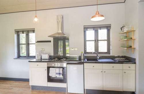 Cannards Grave House | Primrose