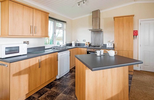 Hewas Water Ski Chalet | Primrose Lodge 3 (Pet)