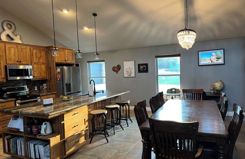 Kerrville House | Primrose Place; spring-fed creek with spacious yard & porch